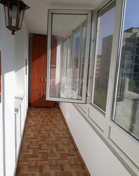 Apartament cu 2 camere semidecomandat, mobilat în Drumul Taberei