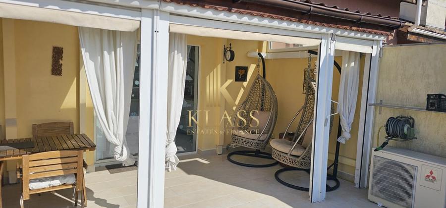 Apartament cu 3 camere semidecomandat, mobilat în Pipera