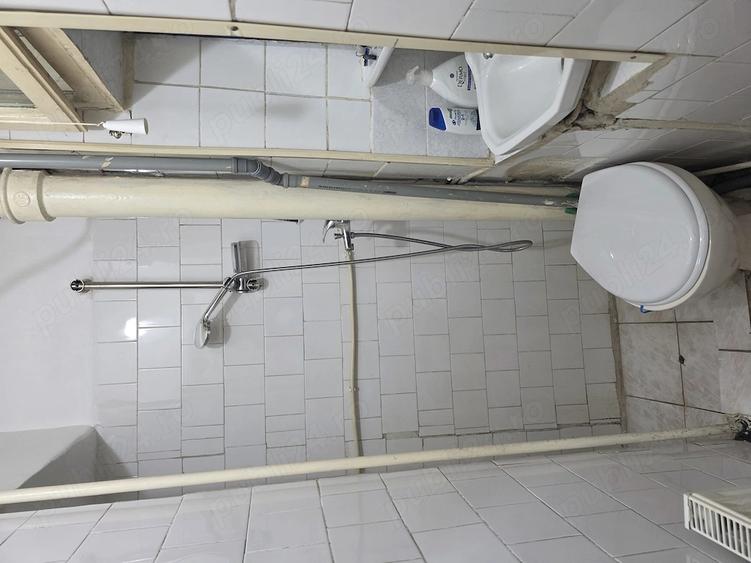 Garsonieră decomandată, mobilată în Unirii
