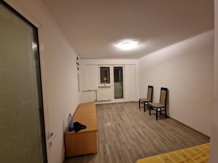 Apartament cu 2 camere decomandat în Pantelimon