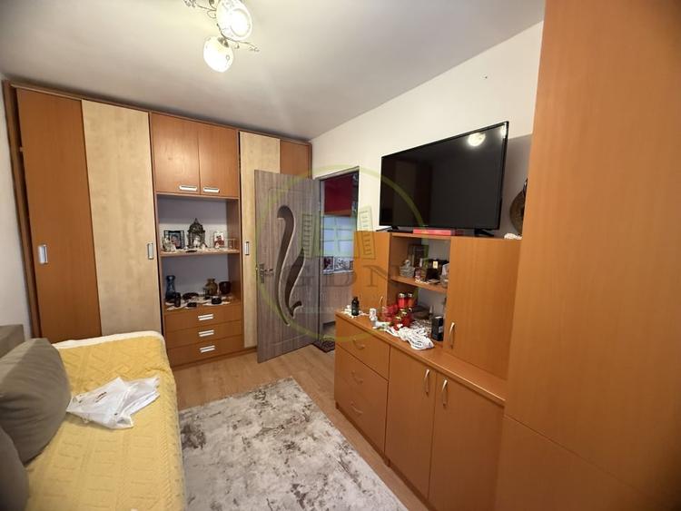 Apartament cu 2 camere semidecomandat, mobilat în Valea Rosie