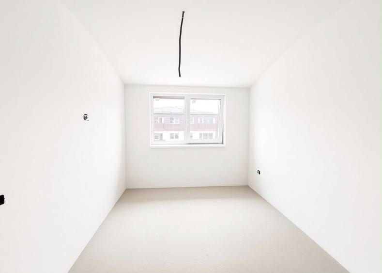 Apartament cu 2 camere semidecomandat în Sânpetru