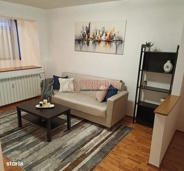 Apartament cu 2 camere decomandat în Alexandru Obregia