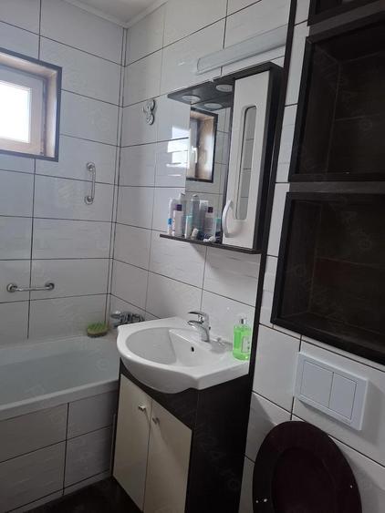 Apartament cu 2 camere decomandat în Brătianu