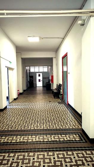 Birou, de 47.299999237061 mp, în Universitate