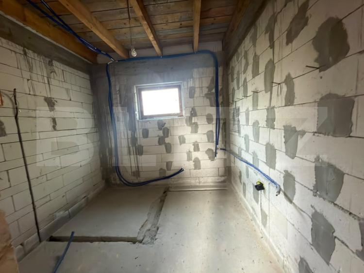 Casă individuală cu 5 camere cu Teren 1500 Mp în Exterior Sud