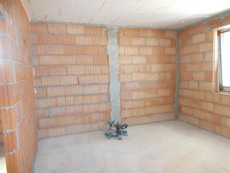 Casă individuală cu 4 camere cu Teren 520 Mp în Giroc