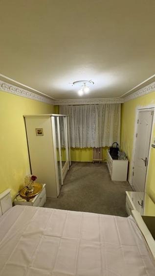 Apartament cu 2 camere semidecomandat în Inel II