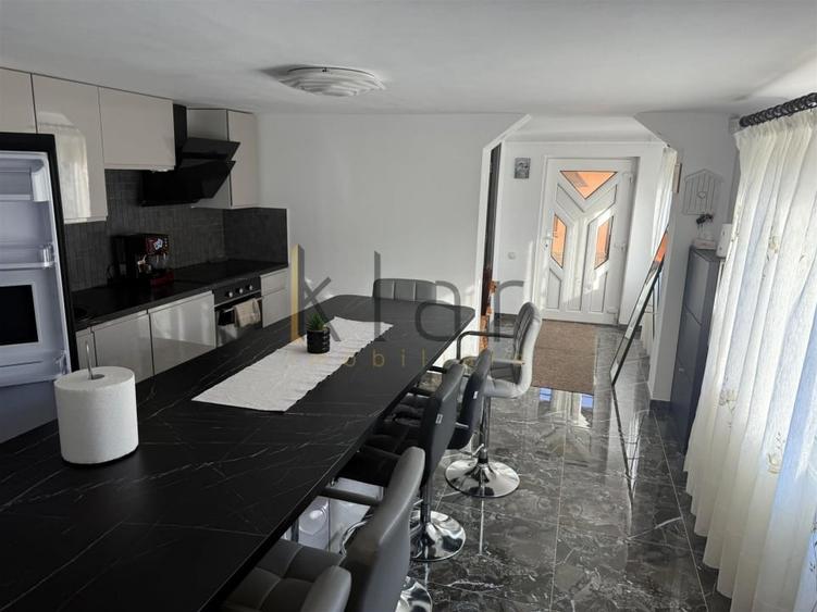 Casă individuală cu 5 camere cu Teren 720 Mp în Feleacu