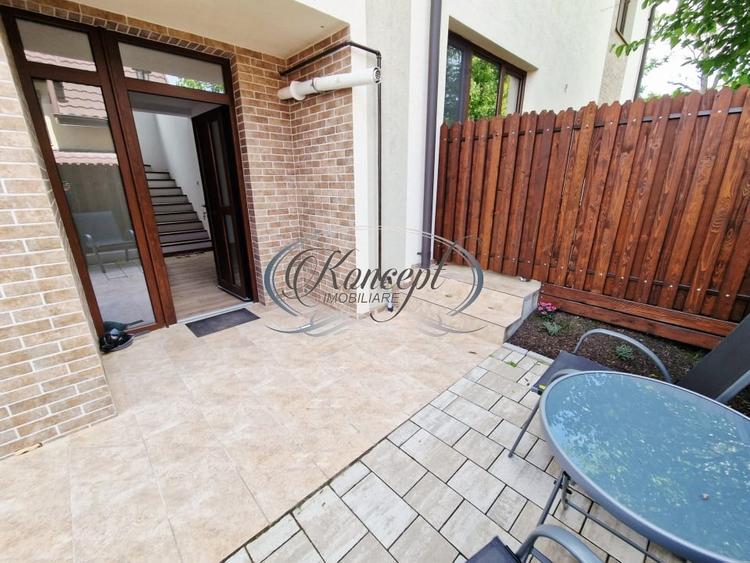 Duplex cu 4 camere cu Canalizare în Dâmbul Rotund