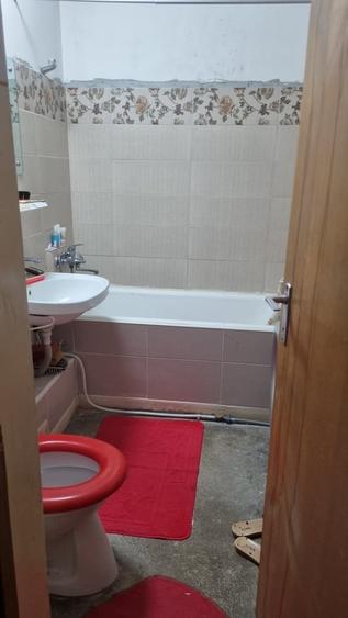 Apartament cu 2 camere decomandat în Aviației