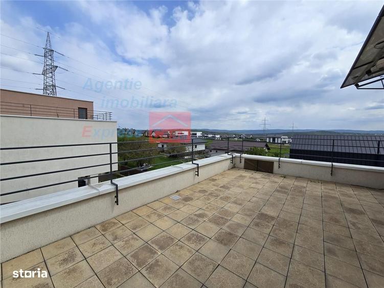 Apartament cu 2 camere decomandat în Ciric