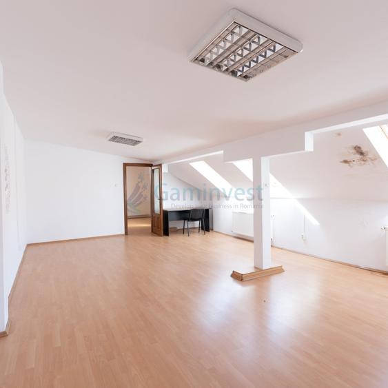 Spațiu comercial, de 382 mp, în Central