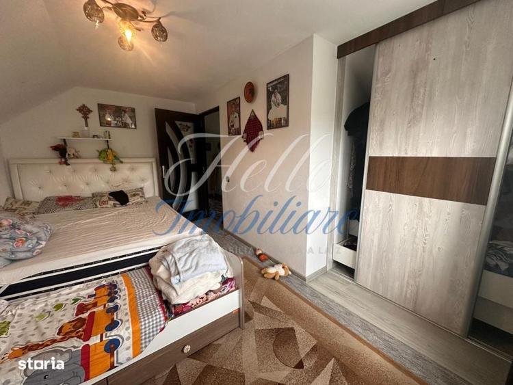 Casă cu 3 camere în Câmpenești