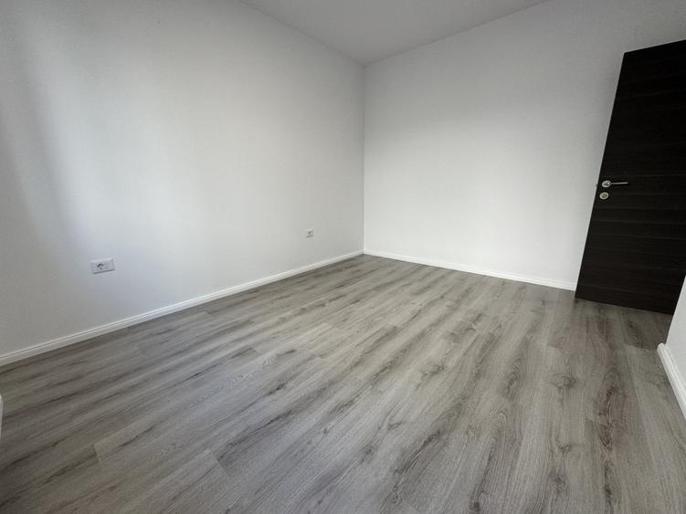 Apartament cu 2 camere decomandat, mobilat în 1 Decembrie