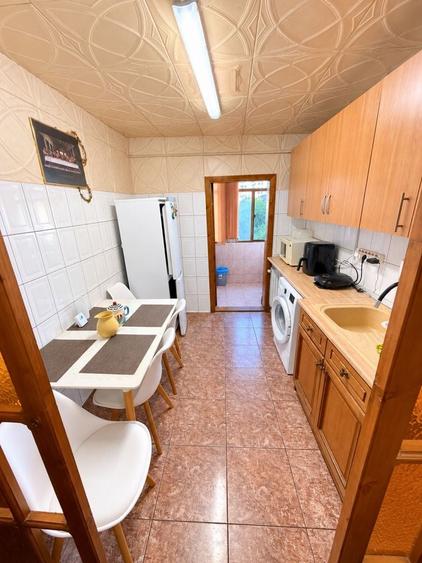 Apartament cu 2 camere decomandat în Micro 4