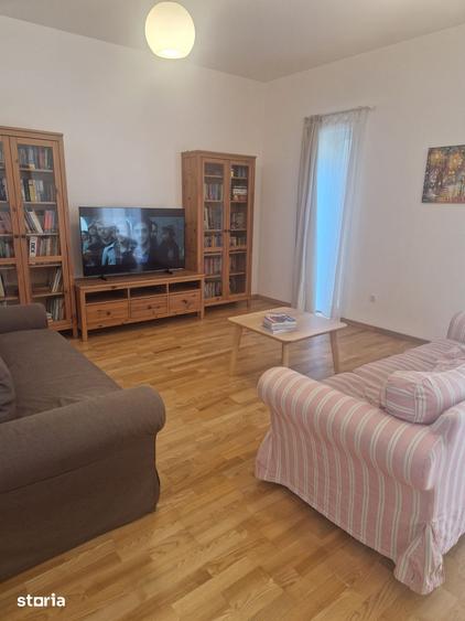 Casă cu 5 camere cu Teren 1701 Mp în Borhanci
