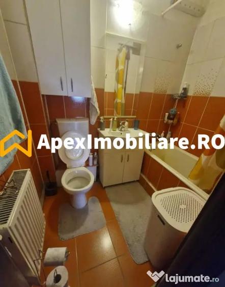 Apartament cu 2 camere decomandat în Dristor