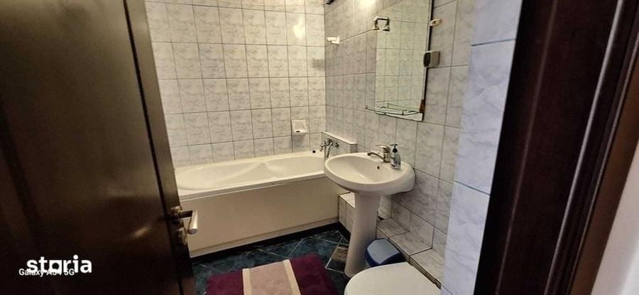 Apartament de inchiriat 3 camere Nicolina - 2