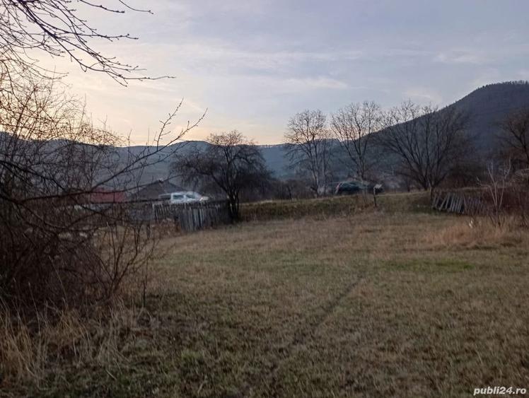 Teren de 1500 mp, în Pângărați
