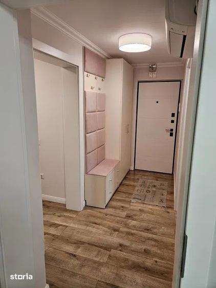 Apartament cu 3 camere, mobilat în Central