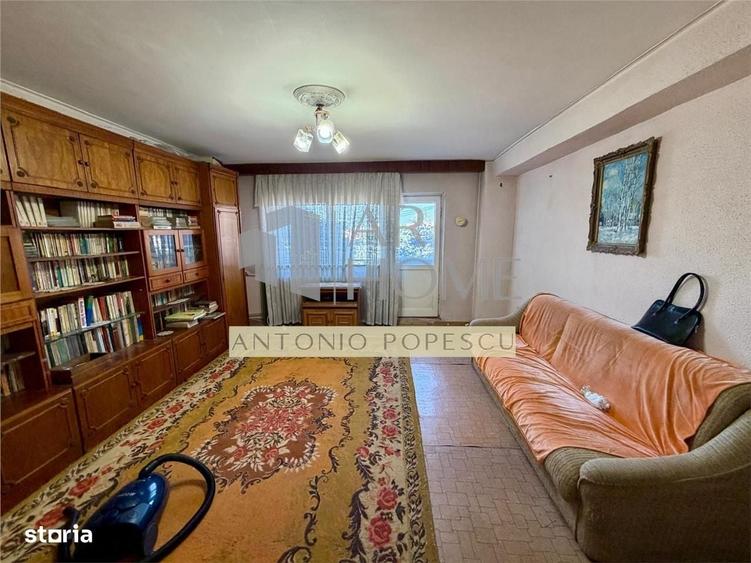 Apartament cu 3 camere decomandat în Cantacuzino