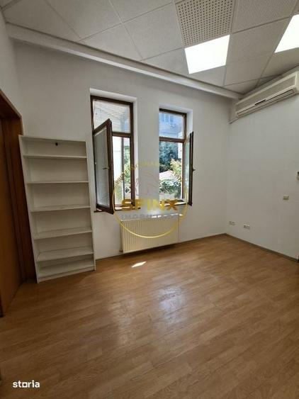 Casă cu 4 camere în Pache Protopopescu