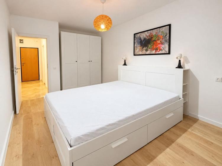 Apartament cu 2 camere semidecomandat, mobilat în Torontalului