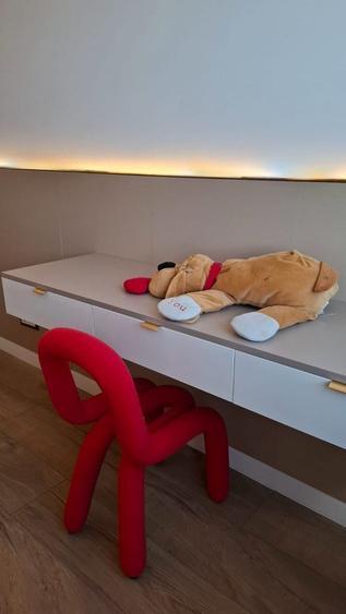 Apartament cu 4 camere decomandat, mobilat în Pipera