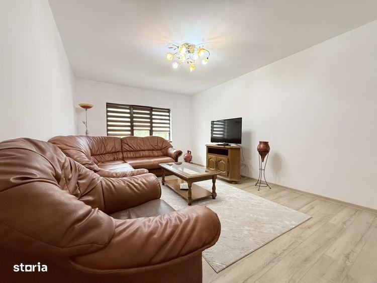 Apartament cu 3 camere decomandat în Faleza Nord