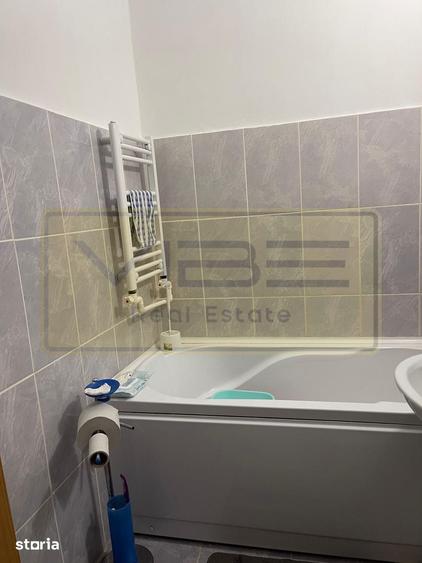 Apartament cu 2 camere semidecomandat în Golăiești