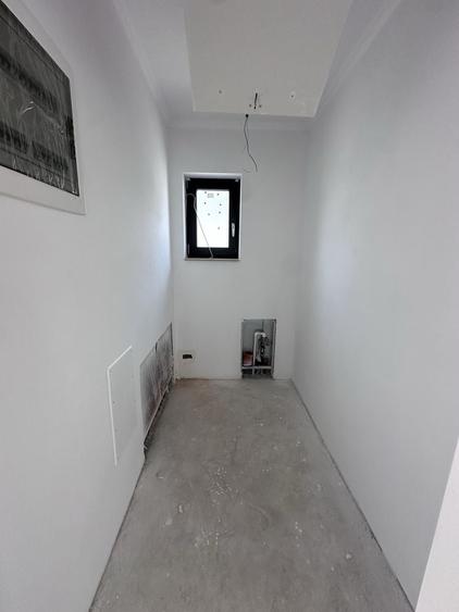 Casă cu 4 camere în Micești