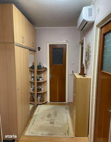 Apartament cu 2 camere decomandat, mobilat în Dacia
