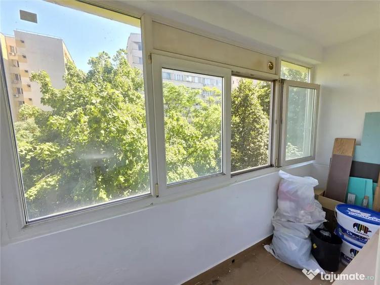 Apartament cu 2 camere decomandat în Colentina