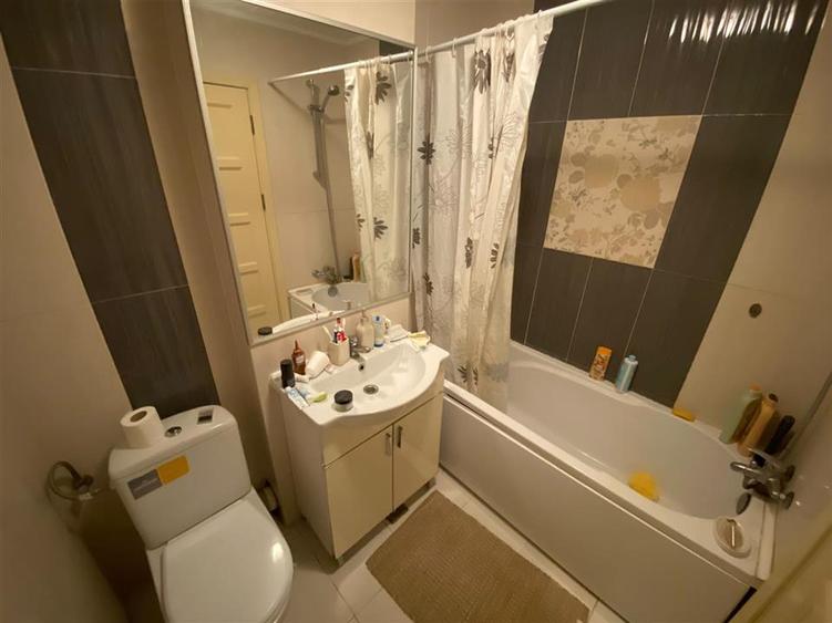 Apartament cu 2 camere decomandat, mobilat în Podu Roș