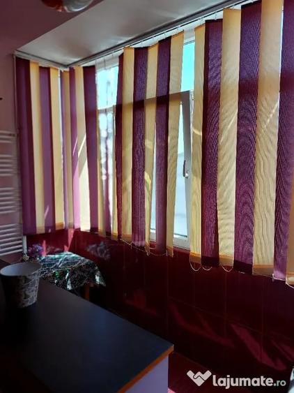 Apartament cu 2 camere semidecomandat în Sud