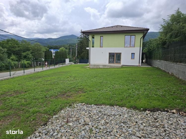 Casa noua in Tocile - individuala - priveliste deosebita spre munti - 10