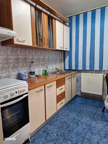 Apartament cu 2 camere decomandat în Trivale