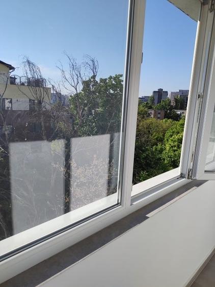 Apartament cu 2 camere semidecomandat în Gorjului