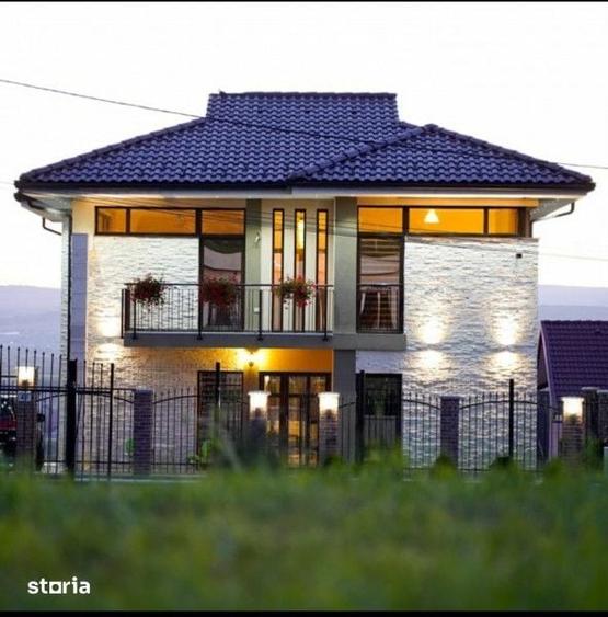 Casă cu 5 camere cu Teren 300 Mp în Apahida