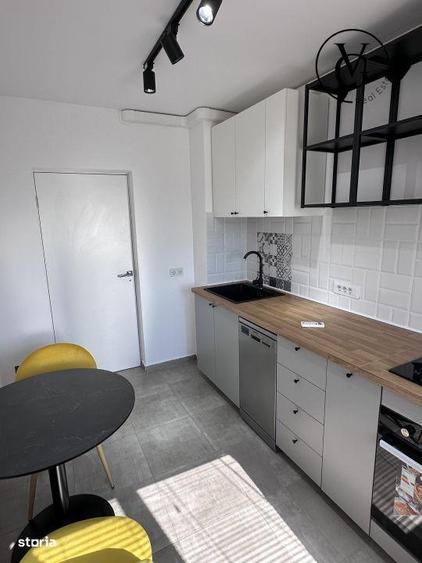 Apartament cu 3 camere decomandat, mobilat în 13 Septembrie