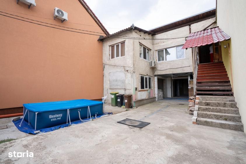 Casă cu 5 camere cu Teren 181 Mp în Rogerius