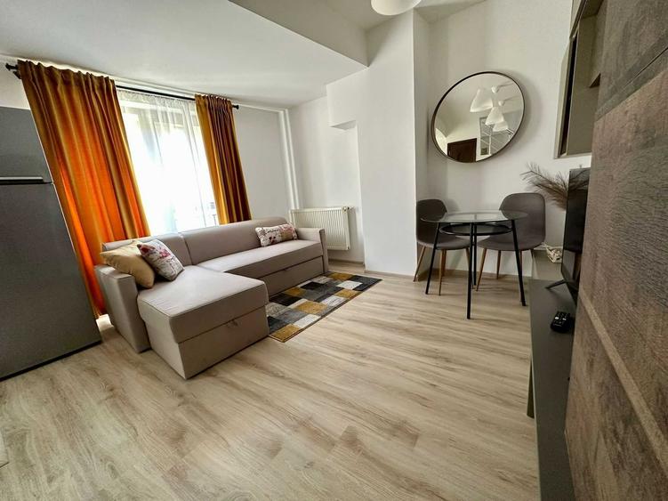 Apartament cu 2 camere decomandat în Giurgiului
