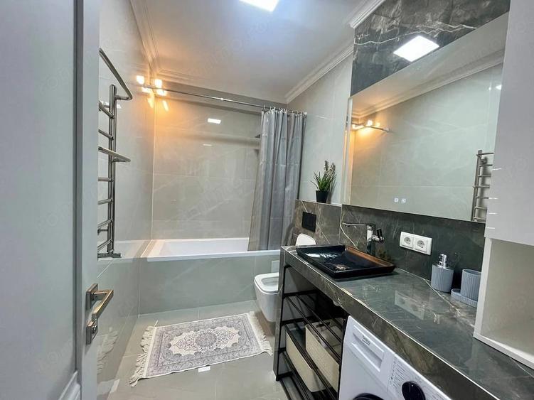 Apartament cu 2 camere decomandat în Eroii Revoluției