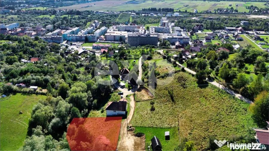 Teren de 1000 mp, în Central