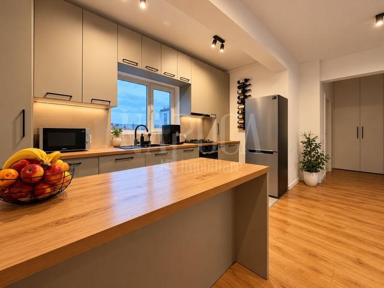Apartament cu 3 camere semidecomandat în Mărăști