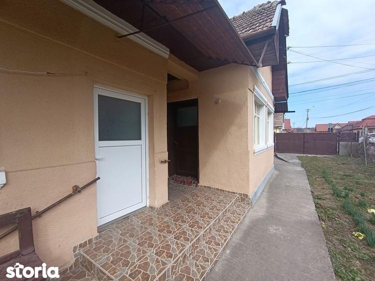 Casa cu 2 camere, teren 1400 mp, acces asfaltat - 12