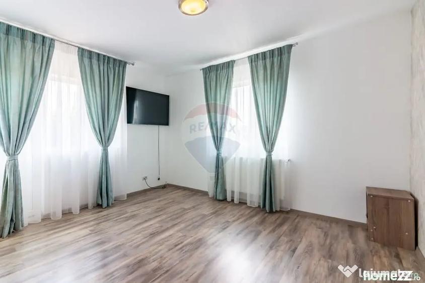 Casă cu 5 camere cu Teren 498 Mp în Tântava