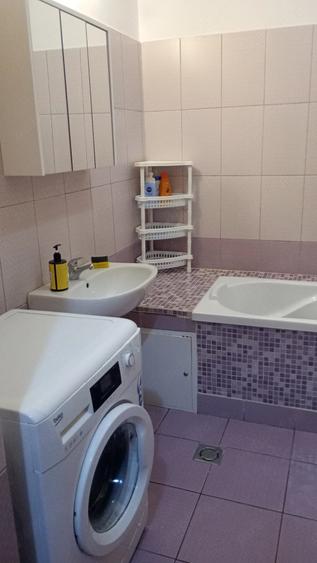 Apartament cu 2 camere decomandat în UTA