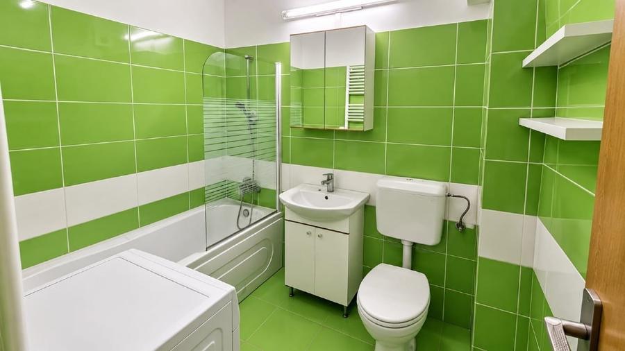 Apartament cu 2 camere decomandat, mobilat în Central